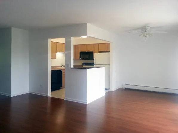 995 S Court Of Shorewood APT 3B, Vernon Hills, IL 60061