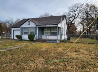1712 Buck St, Gainesville, TX 76240