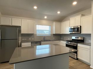 500 Sebring Cir, Hutto, TX 78634