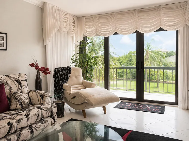13640 Coconut Palm Ct #B — Photo 5