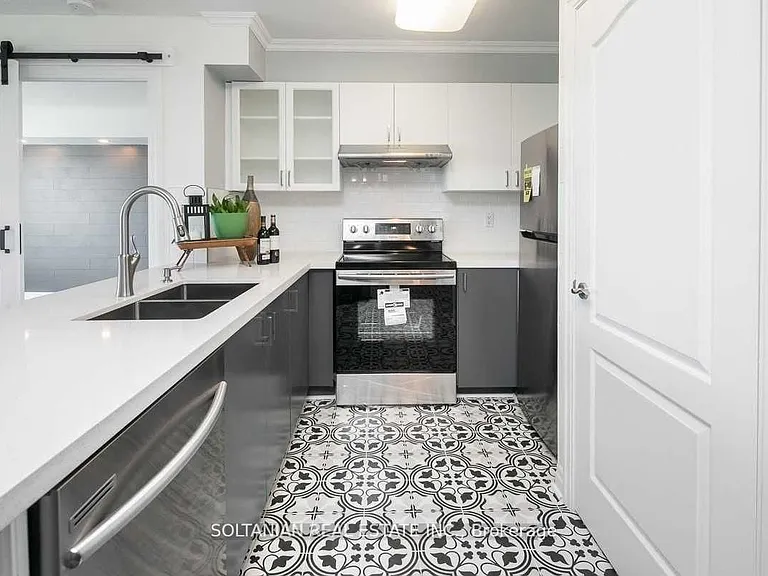 188 Doris Ave #807 — Photo 2