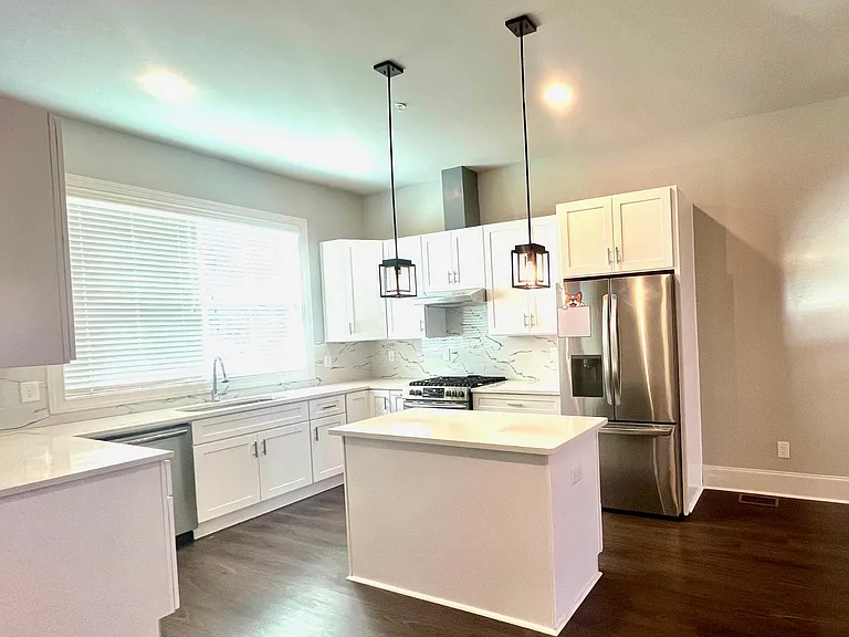 8035 Linfield Way #11 — Photo 8