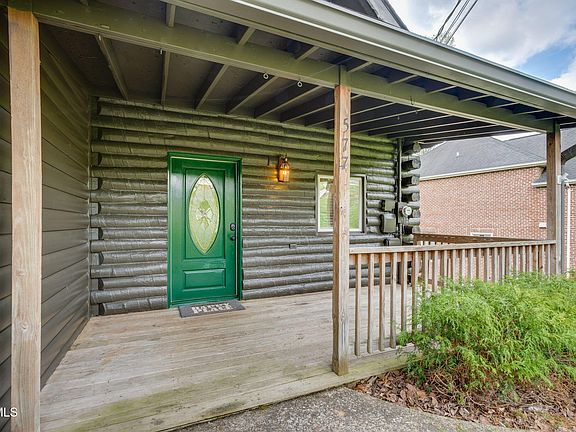 5th image of 577 Pitt Rd