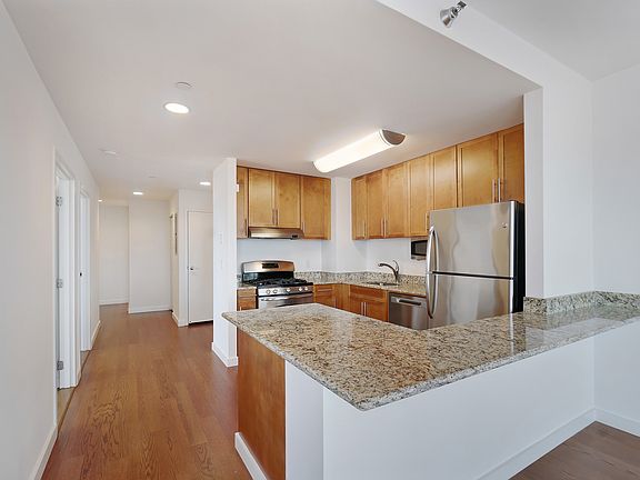4th image of 4026 College Point Blvd APT 18G
