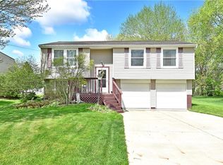 7949 Castle Rock Dr NE, Warren, OH