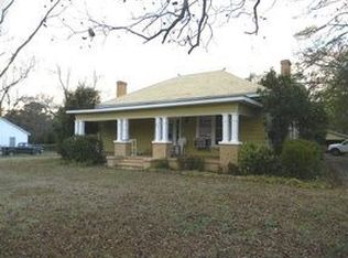 805 Greenwood St, Barnesville, GA 30204