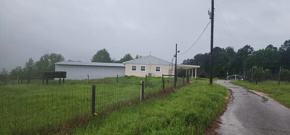 Building Photo - County Road 3590