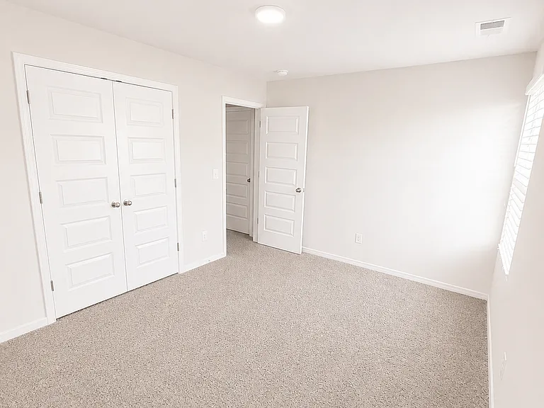 2210 Yearling Dr — Photo 14