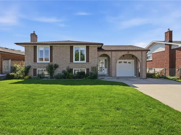 64 Eastbury Dr, Hamilton, ON L8E 2V4