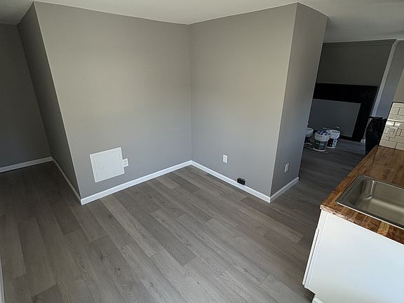 5th image of 662 2nd Ave APT 4
