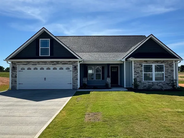 115 Crooked Tree Dr, Gaffney, SC 29341