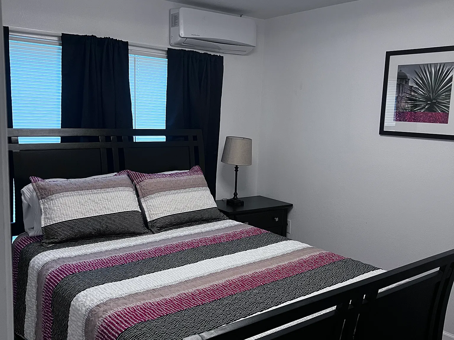 2 bed, 650 sqft, $2,200 — Photo 3