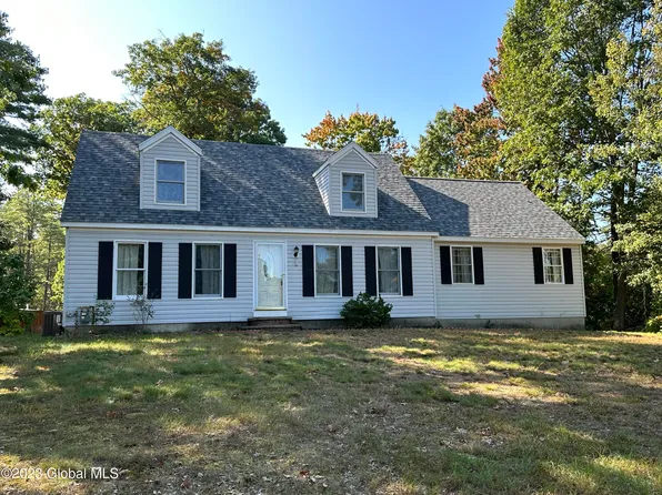 16 Kimberly Lane, Fort Edward, NY 12828