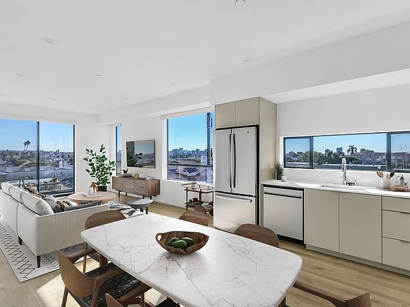 4th image of 521 N Gramercy Pl #209