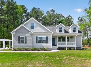 451 Governors Rd SE, Winnabow, NC 28479