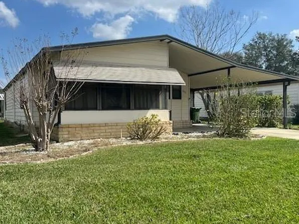 808 Coach N Four Dr, Leesburg, FL 34748