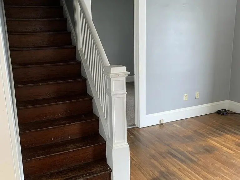 117 E Friendship St — Photo 21