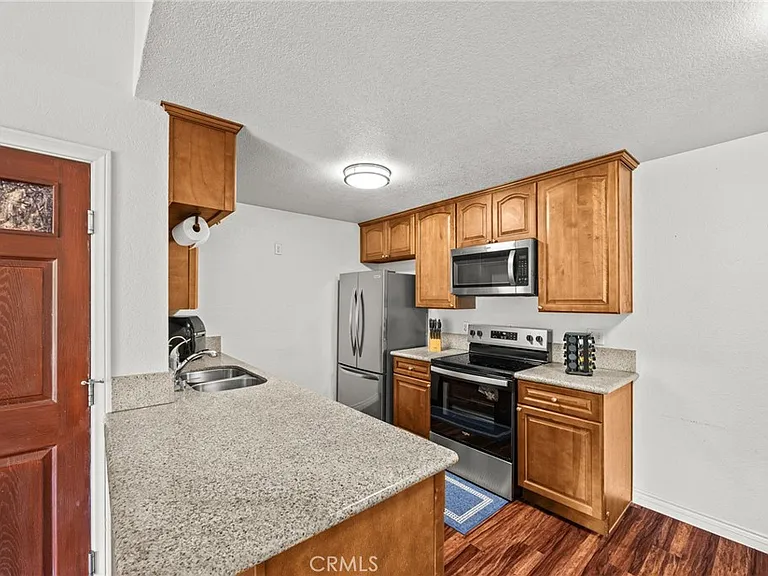 2500 San Gabriel Way #306 — Photo 6