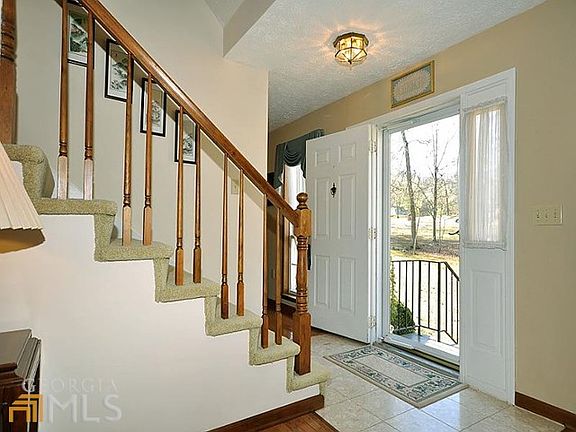 4th image of 50 Elderwood Ln