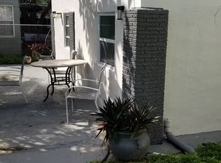 1041 NE 17th Ave, Fort Lauderdale, FL 33304