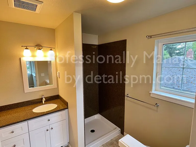 19157 3rd Ave NE #A — Photo 13
