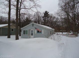 2526 James Ave, Muskegon, MI 49442