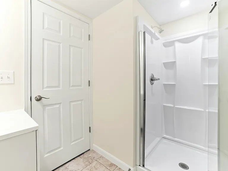 15726 Frisian Ln — Photo 21
