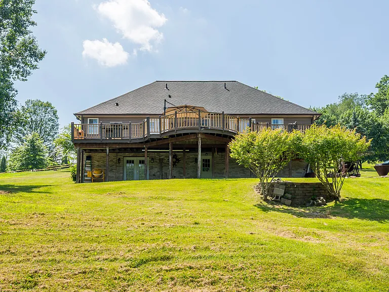 3054 Bedillion Rd — Photo 3