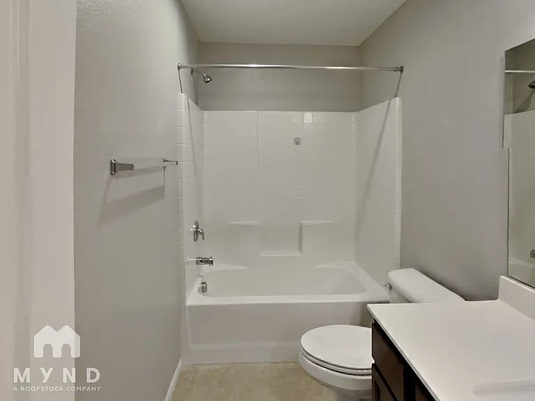 6646 Evander St — Photo 14