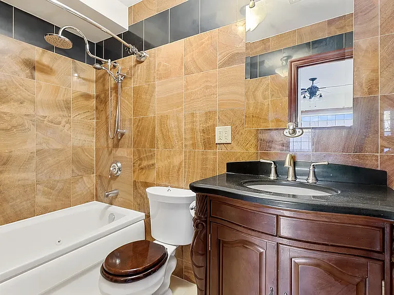 22 Dikeman St #2C — Photo 6