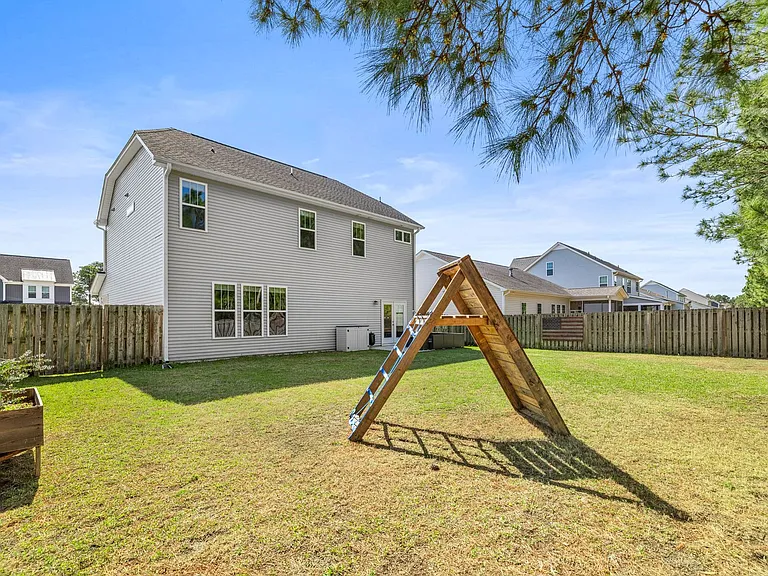 357 Belvedere Dr — Photo 51