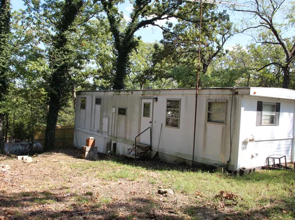 22483 Flintlock Trail, Wheatland, MO 65779