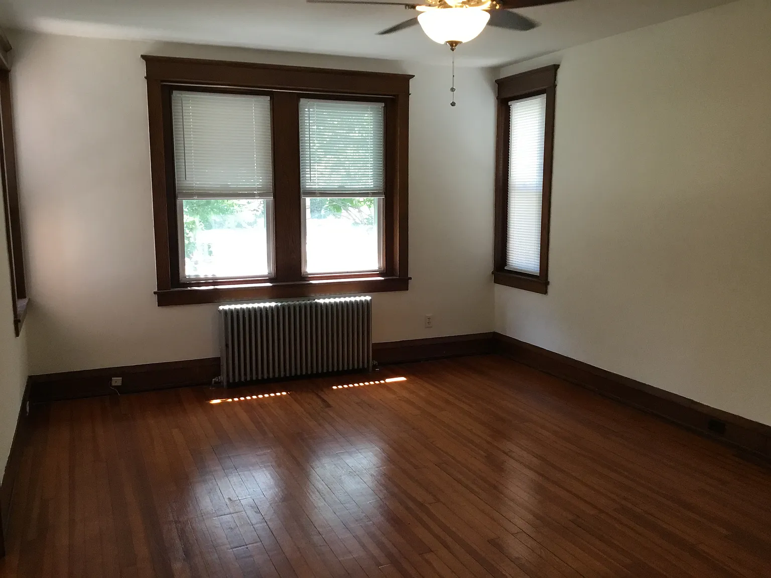 4 bed, $3,000 — Photo 4