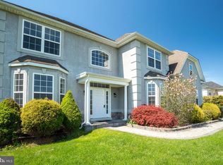 15 Millridge Dr, Aston, PA