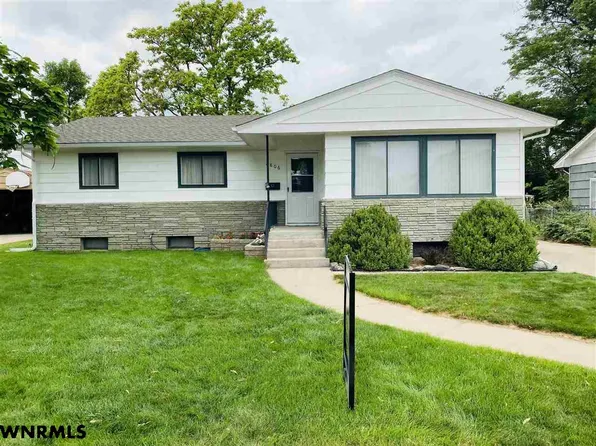 2806 Avenue H, Scottsbluff, NE 69361