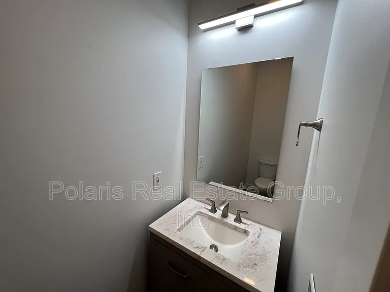 2201 Pleasant St — Photo 7
