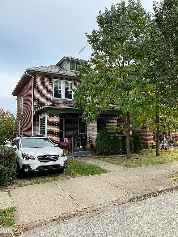 1162 Morningside Ave photo 1