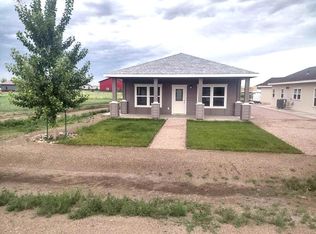 513 Codgers Cove Rd, Pierre, SD 57501