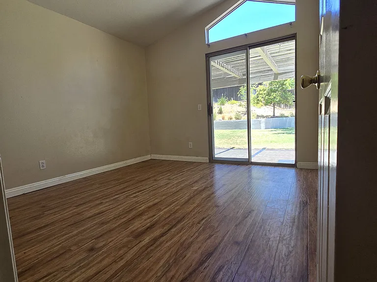 21345 Ocasey Ct — Photo 9