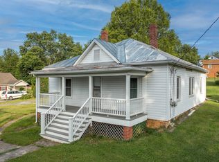 214 Walker St, Lexington, VA 24450