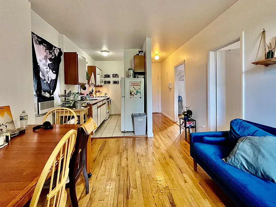 206 Saint Nicholas Ave #4R