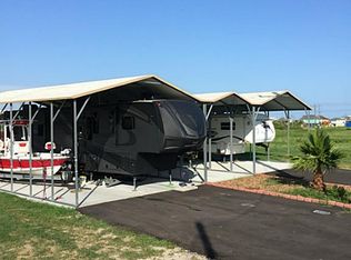 1036 Fisherman Dr N, Crystal Beach, TX 77650