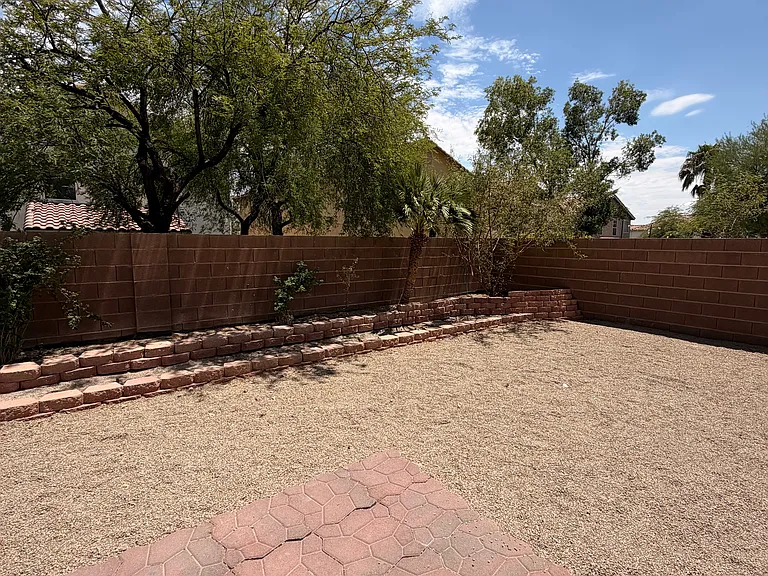 5818 Wispy Winds St — Photo 20