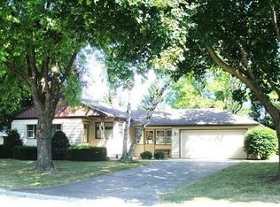 3114 W Rochelle Ave, Glendale, WI 53209