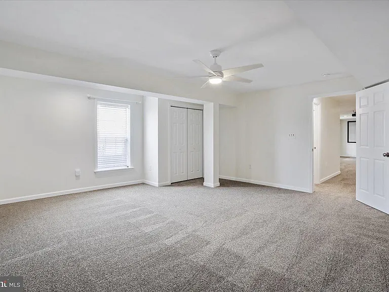 319 Morlyn Dr — Photo 47