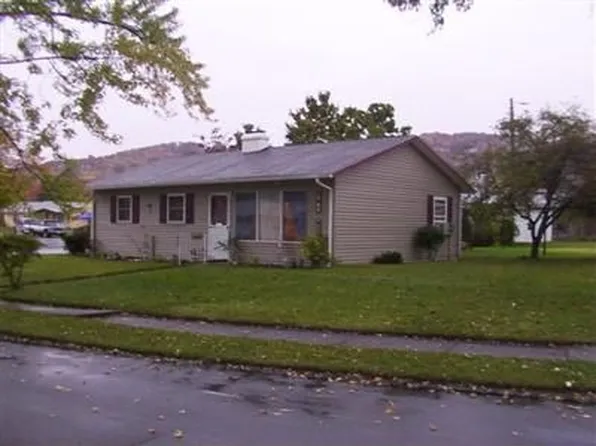 2409 Vista Rd, Williamsport, PA 17701