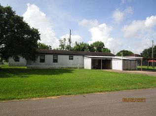 4418 Zelsky Rd, Freeport, TX 77541