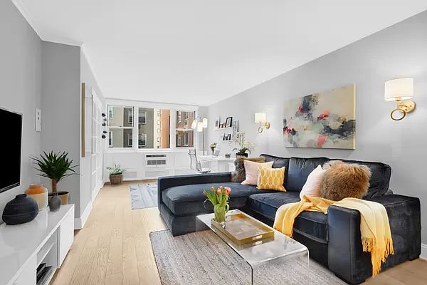 1st image of 215 E 80th St APT 9M