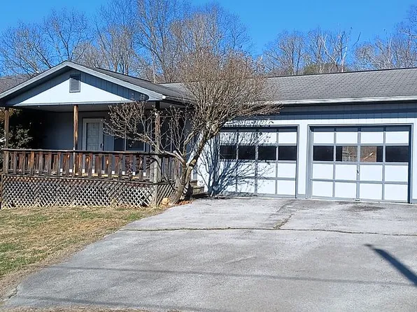 181 Scenic Dr, Peterstown, WV 24963