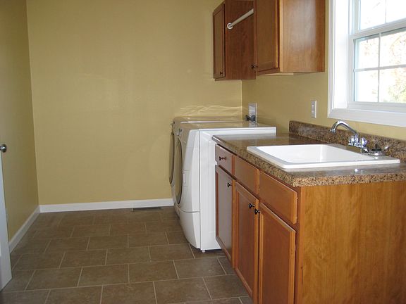 Laundry/mud room